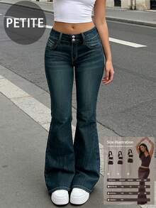 女士休闲时尚深色水洗弹力腰喇叭牛仔裤，低腰，纽扣闭合，娇小款