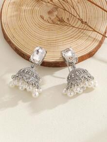 一对简约吉姆卡耳环，优雅奢华的镶钻铃铛白色珠流苏吊坠耳环，甜美可爱，适合女性和女孩日常佩戴，也适合节日、婚礼和派对等场合。 - 經典的 - 查看 5