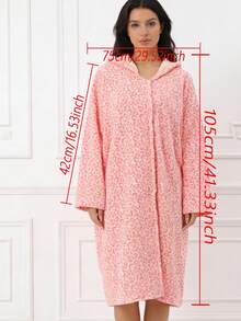 1pc Leopard Print Flannel Hooded Bathrobe - Women's Plush Robe, Comfortable Loose Fit Winter Loungewear, Thick Spa Hotel Bathrobe, Soft Robe Bathroom Decor - Pink - View 4