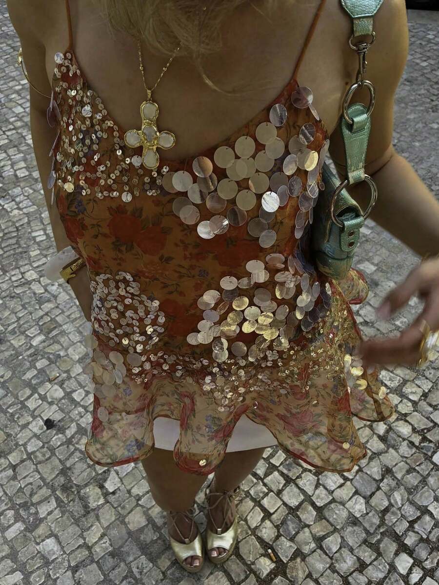 Women Glam Sequin Cami Top, Party Floral Print Sparkly Sequins Spaghetti Strap V Neck Peplum Blouse For Beach Vacation Club Party - trái cam - Xem 1