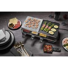 Russell Hobbs Raclette Grill 8 Personen (inkl.8 Pfännchen & Holzspachtel,2 Tischgrill-Platten: Naturstein mit Saftrinne & antihaftbeschichtete Wendeplatte geriffelt/Teppanyaki) Pizza Grill, 26280-56 - Fondue - Übersicht 3