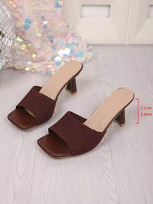 Sandal nữ mùa hè kiểu Pháp gót thấp, mũi vuông, kiểu xỏ ngón đế bằng đa năng. - màu nâu - Xem 5