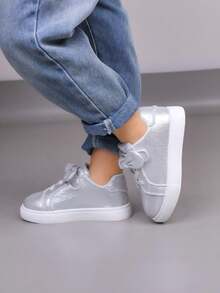 1 Par De Tênis Infantis Sólido Com Laço, Modelo Slip-On, Fofos E Estilosos Para Uso Externo, Ideais Para A Primavera - Prata - Ver 2