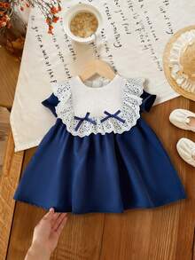 Baby Girls' Summer Lace Collar Dress, Cute White Hollow Lace Collar, Navy Blue Skirt, Blue Bow Decor, Princess Style, Comfortable & Skin-Friendly, Fashionable Outfit For Baby Girls - Blue - View 1