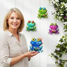 Decoração de Parede Externa Vibrante de Metal em Formato de Sapo, Escultura Externa Resistente à Ferrugem de 6 Polegadas com Ganchos Sem Ferramentas para Jardim Externo, Pátio, Cerca e Varanda - Presente Perfeito para Inauguração da Casa, Dia das Mães, Família e Amigos - Estilo A - Visão 5