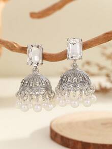 一对简约吉姆卡耳环，优雅奢华的镶钻铃铛白色珠流苏吊坠耳环，甜美可爱，适合女性和女孩日常佩戴，也适合节日、婚礼和派对等场合。 - 經典的 - 查看 1