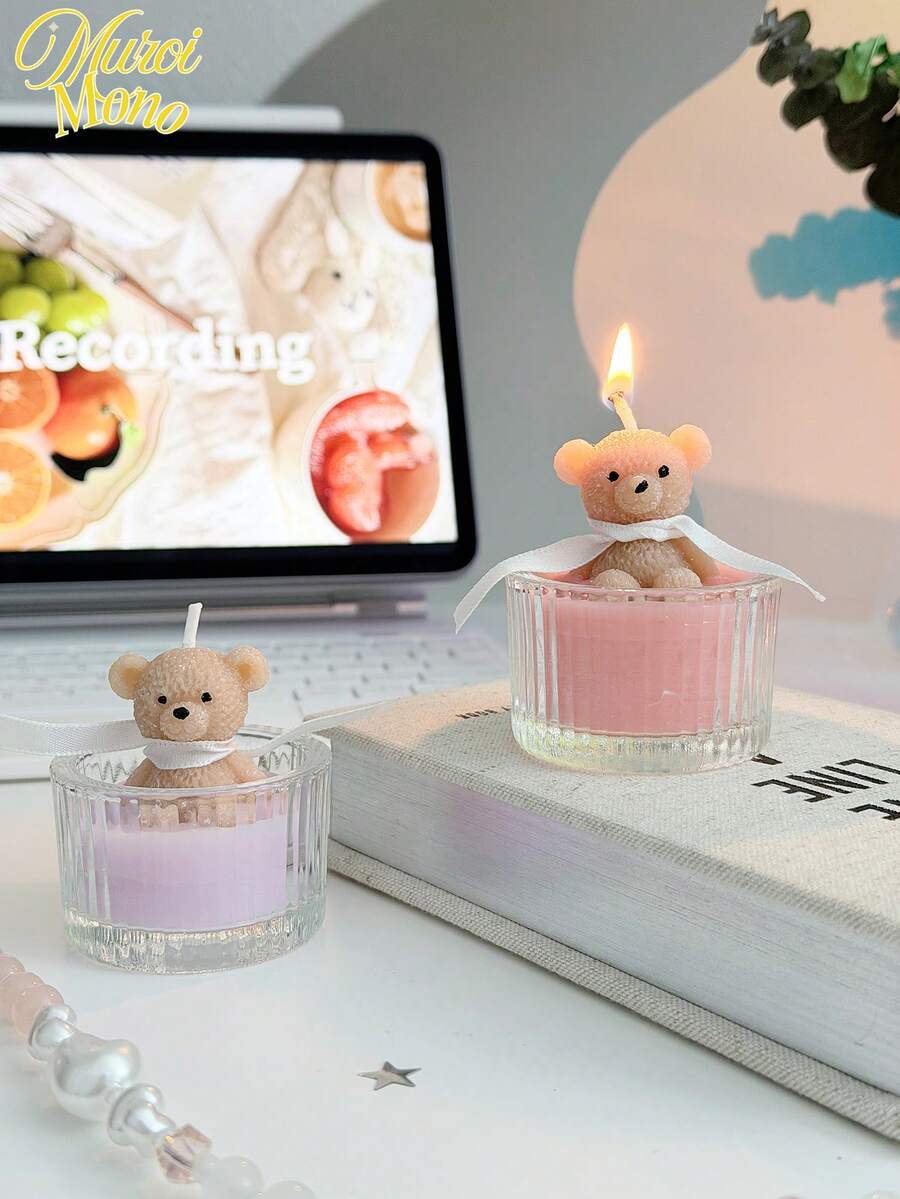 Bộ 1/4 nến thơm hình gấu Teddy sang trọng trong hũ thủy tinh | Nến sáp đậu nành màu kem (Trắng/Xanh dương/Hồng) kèm ruy băng | Đồ trang trí nhà cửa thơm mát, món quà độc đáo dành cho nữ/thiếu nữ nhân dịp sinh nhật, quà tặng đám cưới và quà tặng ngày lễ.