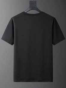 "PARIS" Lettering With Gradient Stripe Pattern 100 Percent Cotton Men's Printed Short-Sleeve T-Shirt Set, Men's Apparel, Men's Shorts Set, Men's Shorts, Men's Printed T-Shirt.Gras.Graphic T Shirts.Vintage T Shirts.Men 2 Piece Set.Conjunto Para Hombre - màu đen - Xem 5