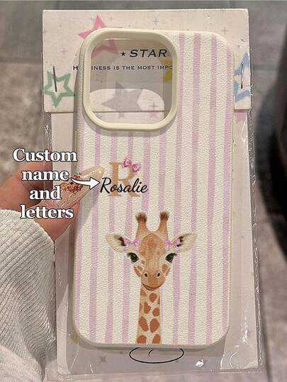1pc Customizable Letter Combination Name Text With Pink & White Vertical Striped Giraffe Pattern Phone Case, Compatible With IPhone 17 Pro Max/17 Air/16E/16 Pro Max/15/14 Plus/13/12/11, S24/20 Ultra/A52S/A31 A21S/A13/A05S, Redmi Note 13 Pro Plus/Note 10/Note 12C/Note 13C, Made Of TPU Material, Personalized & Fashionable Minimalist Design