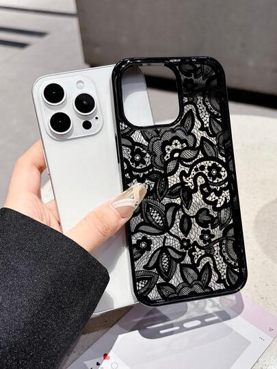 غطاء هاتف واقي أنيق بنمط زهري من الدانتيل الأسود، غطاء مقاوم للصدمات من مادة TPU، متوافق مع هواتف 17 Pro Max/17 Pro/17/16 Pro Max/16/16 Pro/16 Plus/15/15 Pro Max/15 Pro/15 Plus/11/12/13/14 Pro Max/11 Pro Max/12 Pro/12 Pro Max/13 Pro/13 Pro Max/14 Pro/14 Pro Max/14 Plus، مناسب كهدية للعائلة والأزواج والأصدقاء