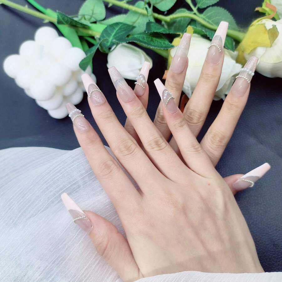 Soft Nude Pink 2026 Handmade Press On Nails, Delicate Gold Chain & Sparkly Champagne Glitter, Removable Reusable Stylish Fake Nails - Baby Pink - View 1