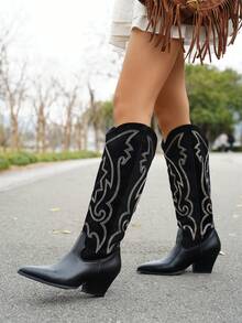 女士西部风格尖头中筒靴，刺绣粗跟牛仔靴 - 黑色 - 查看 7
