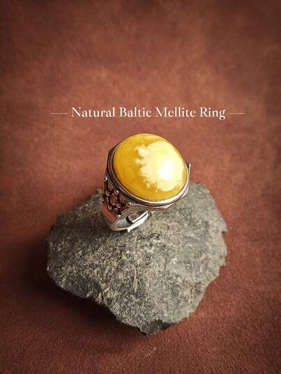 复古925银戒指，镶嵌天然波罗的海琥珀，男女皆宜，宝石饰品，精美珠宝，每颗琥珀都独一无二，独立时尚，风格独特，库存有限。