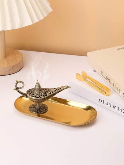 1 Chiếc/1 Bộ Đèn đốt hương bằng sắt rèn khắc hoa văn, kiểu dáng Ả Rập cổ điển. Thích hợp trang trí nhà cửa, văn phòng, phòng khách, các dịp lễ hội và không gian yoga. Có thể dùng làm vật trang trí phòng khách, quà tặng tựu trường, quà tốt nghiệp, quà lưu niệm, quà Valentine, quà cưới, quà Eid, đồ trang trí Eid, quà tặng đặc biệt Ramadan, quà Eid khuyến mãi, lời chúc Ramadan, Ramadan > Mẫu.