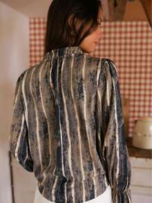 Blusa de manga larga con cuello de volantes a rayas lavadas estilo bohemio para mujer, top elegante de poliéster para vacaciones de otoño - Caqui - Ver 2