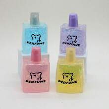 1個 Squishy 2026 新款香水瓶麥芽糖擠壓玩具，趣味透明亮片壓力釋放擠壓玩具，護手霜指甲油造型趣味擠壓玩具，壓力釋放玩具，助眠玩具，ASMR 感官抗壓玩具，適合成人、女孩、青少年，生日禮物、節日禮物，絕佳選擇，情緒療癒玩具，情緒釋放玩具，壓力釋放擠壓玩具，手工擠壓玩具，禮物壓力釋放工具，完美禮物，生日禮物，理想禮物，驚喜禮物，節日禮物，最佳禮物，禮物，聖誕禮物，遊戲愛好者精緻禮物，禮物 - 彩色 - 查看 3