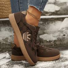 Baskets montantes  synthétique marron grande taille pour femmes, chaussures marron, trèfle, chaussures plates, chaussures pour femmes, chaussures de sport rétro allemandes de printemps casual. Durables, légères, confortables, convenant à toutes les saisons. Convenant pour le port quotidien, les fêtes, le fitness, le camping et les vacances. Chaussures plates polyvalentes marron, convenant pour la rentrée scolaire et Noël, cadeau de vacances idéal, chaussures, baskets, baskets pour femmes, chaussures pour femmes>baskets, chaussures pour femmes, cadeau - Tabac - Voir 2