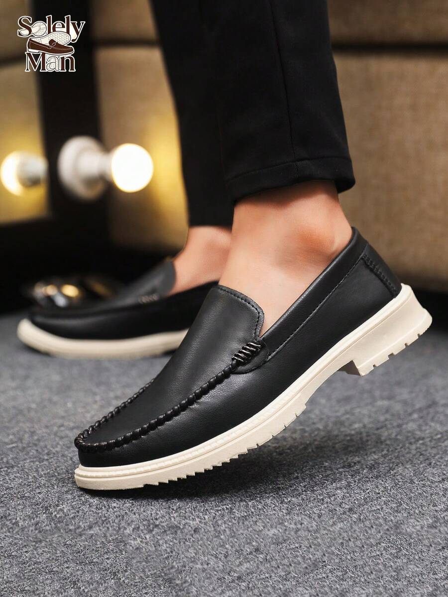Men's Loafers Moccasins Casual Shoes Slip-On Boat Shoes Slouchy Shoes Leather Soft Bottom Canvas Flat Shoes Black Formal Shoes - Black - View 1