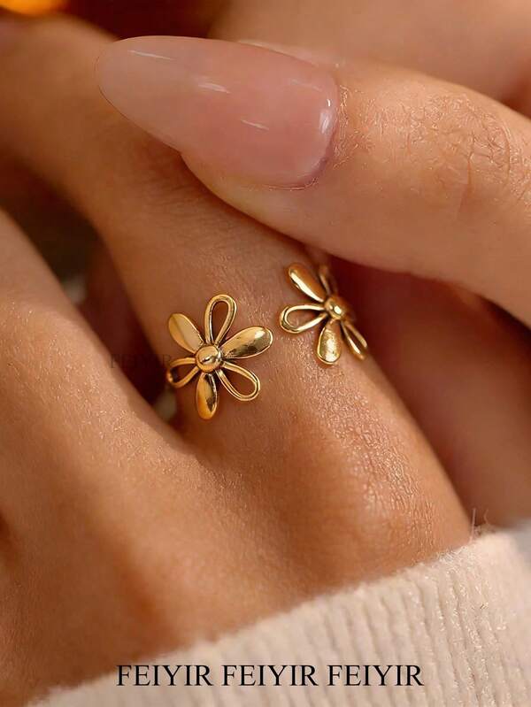 Anillo de flor hueco de acero inoxidable chapado en oro de 18K y plata para mujer, estilo mamá, impermeable, joyería de boda, accesorio de vacaciones, regalo del Día de la Madre