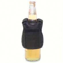 1 Stück Mini Oxford Stoff Bierflasche Hülle, abnehmbar, kleiner Weste Getränkehalter geeignet für Bierflaschen, tägliche Wasserflaschen, Dosen, Getränkeflaschen, Puppen, Mineralwasserflaschen - Bar Dekoration, Outdoor Tasche, Taktische Weste, Camping Zubehör, Outdoor Ausrüstung, kreatives Design, dick und langanhaltend, geeignet für Outdoor-Sport, Campingküche, Outdoor-Camping, Camping-Ausrüstung, Bar-Bedarf, Küchenbedarf, Küchendekoration, Getränkedekoration Zubehör, Gastronomie-Bedarf, Reise, Party- und Essens-Bedarf - Verschiedenfarbig - Übersicht 10