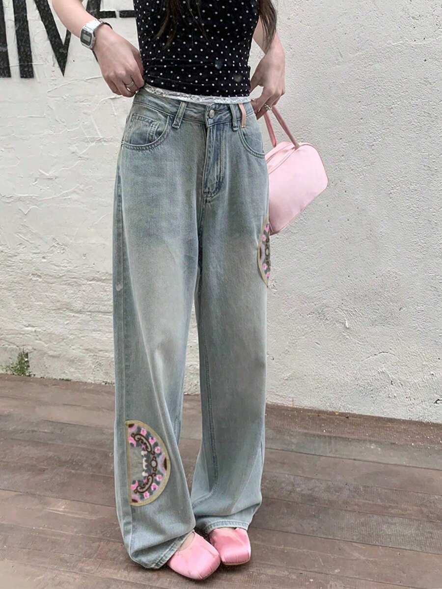 Embroidered Design Versatile Women's Casual Jeans With Slant Pockets Spring - Blue - View 1