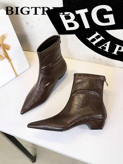 Vintage Textured Pointed Toe Chunky Heel Low Heel Fashion Back Zipper Women's Ankle Boots