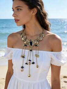 Collar declarativo con borlas y disco martillado a gran escala de estilo bohemio | Accesorio chic de primavera con acento de piedra natural en tono dorado/plateado - borlas - Ver 3