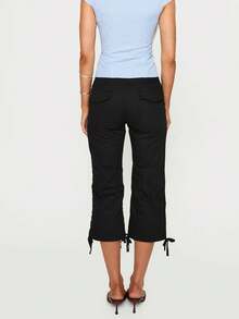 Women's Black Cropped Cargo Pants, Y2K Low Rise Ruched Capris With Bow Tie Hem - 黑色 - 查看 3