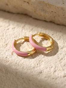 一对独特优雅的锆石珐琅耳环，925纯银材质，精致珠宝，是送给女性的礼物，适合派对、生日、约会等场合。 - 優雅耳環 - 查看 5