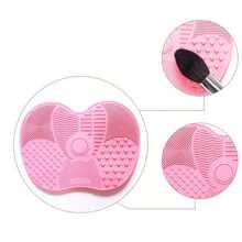 Silicone Makeup Brush Cleaning Mat, Makeup Brush Cleaner, Suction-Cup Makeup Brush Cleaning Mat, Portable Makeup Brush Washing Tool, Manual Brush Washing Tool - Apple-shaped - View 5