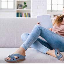 Ecetana Blue Slippers For Womens:Women's Wedge Slide Sandals- Super Breathable, Stylish Open Toe Cut-Out Design With Arch Support Effortless Slip-On.Summer Sandals With Three-Dimensional Decal Decoration, All-Match Going Out Sandals, Perfect For Casual Outdoor. - 藍色 - 查看 6