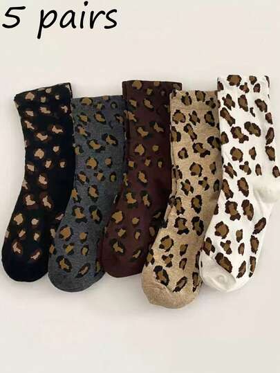 5 Pairs Of Women's Mid-Calf Socks, Featuring A Combination Of Different Base Colors And Leopard Spots, Retain The Wild Charm Of Leopard Print, Making Them Fun And Interesting. The Sock Body Is Crafted With Fine And Dense Knitting, Providing Comfort And Elasticity, Suitable For Both Men And Women