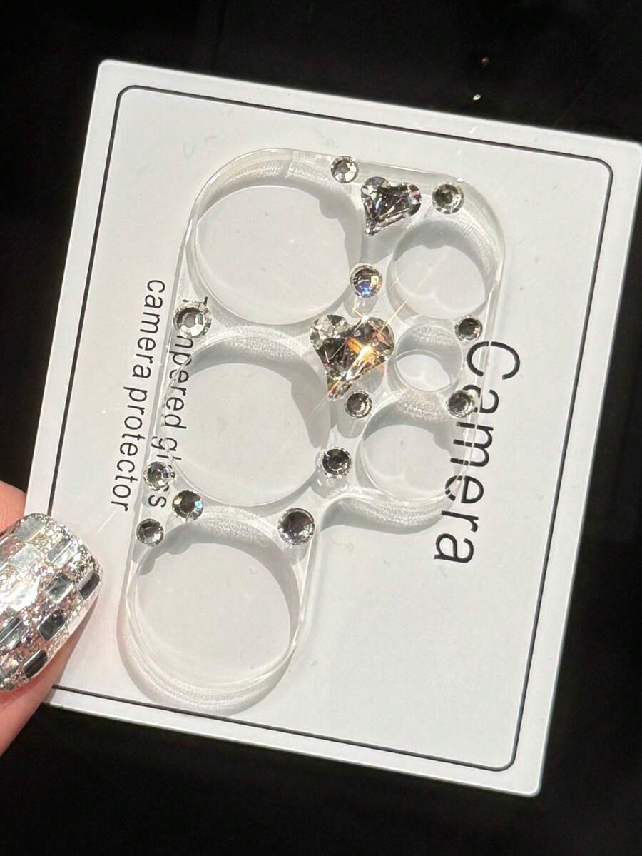 Crystal Diamond Glitter Heart-Shaped Camera Tempered Glass Screen Protector - Silver - View 1