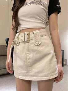 女士时尚休闲牛仔短裙，带搭扣设计 - 白色 - 查看 2