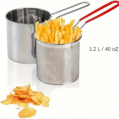 一套不锈钢煎锅，容量1200毫升，日式天妇罗煎锅，适用于电磁炉，可用于油炸、炸薯条、炸鸡翅、芋圆等，是家庭烹饪的必备品。