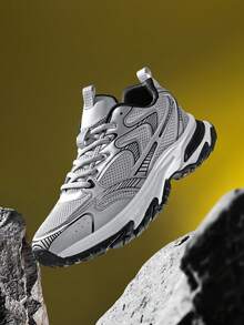 新款户外徒步鞋、登山鞋、攀岩鞋、耐磨鞋、城市休闲徒步鞋（徒步、远足、攀岩、越野跑）。鞋底有不均匀的手绘图案，这并非质量问题。 - 銀色 - 查看 1