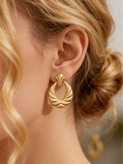 Mazuer 一对时尚镂空几何吊坠耳环，18K镀金不锈钢首饰配件，适合女性通勤、派对和日常佩戴