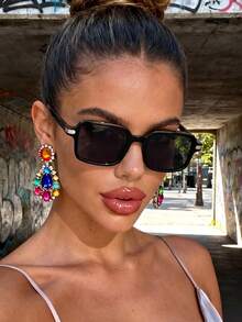 1 par de óculos retangulares modernos e elegantes, com design minimalista e exclusivo, ideais para homens e mulheres usarem no dia a dia, em passeios e na praia. - Preto - Ver 6