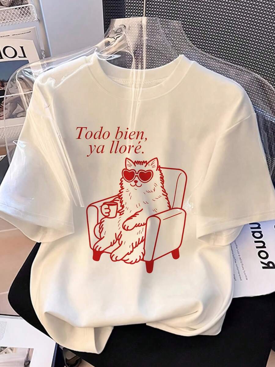Women's Shirts, Blouses, Women's Clothing, Pretty Blouses, Blouses For Ladies, Casual Blouses For Ladies, Elegant Blouses For Young Ladies, Women's Round Neck Short Sleeve T-Shirt, Refreshing Summer Casual Style, With Fun Cat And Text Print, Funny And Youthful Details, 100% Cotton Fabric, Breathable And Sweat-Absorbent, Soft To The Touch, Durable And Not Easy To Deform, Comfortable Oversized Loose Fit Without Restrictions, Modern And Casual Style, Vibrant Print With A Latin Flair, Intense Visual Appeal, Ideal For Walks, Beach, Home Use Or Commuting, Versatile And Suitable For Gifting - 白色 - 查看 1