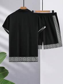 Bộ đồ nam màu đen gồm áo sơ mi ngắn tay in họa tiết hình học và quần short cạp chun có dây rút, thích hợp cho kỳ nghỉ. - màu đen - Xem 8