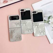 Elegant Foil Texture Line Bow Folding Phone Case With Chain, Suitable For Samsung Z Flip3/4/5/6/7, Sweet Girl Style Foldable Screen Protective Cover - Multicolor - View 3