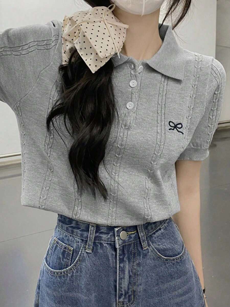 Áo dệt kim cổ polo mùa hè dành cho nữ với họa tiết nơ thêu. - Xám - Xem 1