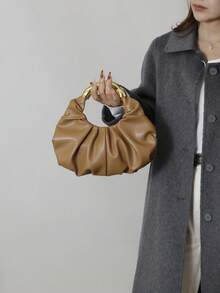 SIMUTINE 女士独特高品质云朵造型手提包，新款时尚褶皱腋下包，时尚手提小钱包，PU材质，适合日常使用、购物、通勤、工作和大学生活 - 棕色 - 查看 3