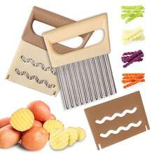 1 pieza Cortador de patatas ondulado multifunción con cubierta protectora de plástico, cuchillo de patatas ondulado creativo, rebanador de verduras ondulado, cortador de patatas fritas onduladas, herramienta de corte de cocina multiusos, máquina de hacer patatas fritas, regalo para Acción de Gracias/Navidad/Halloween - Multicolor - Ver 12
