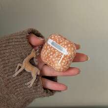 Estuche para auriculares con diseño lindo de ciervo naranja y colgante de ciervo compatible con Pro 2, estuche minimalista adorable para Apple 3, 1/2 generación, adecuado para mujeres - Naranja - Ver 7