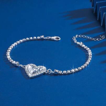 Pulsera con cuentas de piedras en forma de corazón y piedras pequeñas, cadena decorativa para el interior del coche, cadena decorativa para el volante, cadena decorativa elegante, estilo vintage y lujoso, apta para uso diario, decoración del coche, decoración navideña