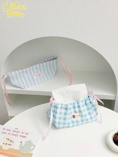 韩版ins风抽绳纸巾盒，蓝白格子布艺收纳袋，桌面氛围装饰，适合茶几、餐桌、车内 - 简约时尚家居必备