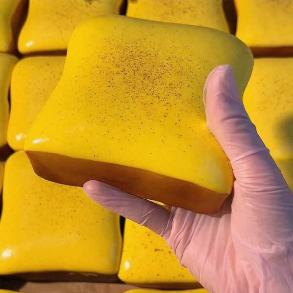 1pc 2025 New Extremely Soft Butter Toast Squishy Slow Rebound Stress Relief Squeeze Toy - Birthday Gift, Christmas Gift, Halloween Gift, Perfect Gift, Collectible Display, Hobby Collector