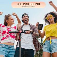 JBL Go 4 超便携蓝牙音箱，拥有专业级音效和强劲低音，支持播放时间增强功能，IP67 防水防尘，7 小时播放时间，是海滩、徒步旅行和户外探险的理想之选。 - 紫色 - 查看 7