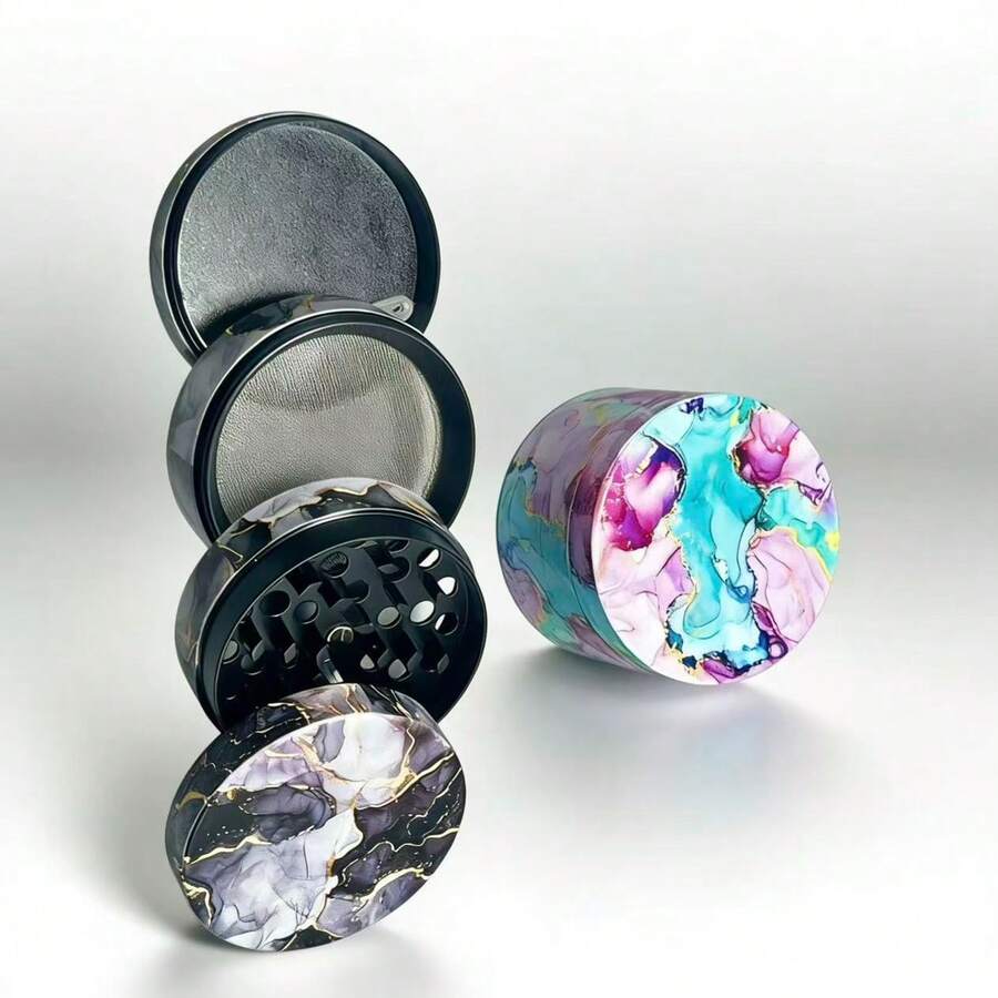 1个四层锌合金香料研磨器，50毫米 - 厨房用品和礼品之选，香料研磨器 - 彩色 - 查看 1